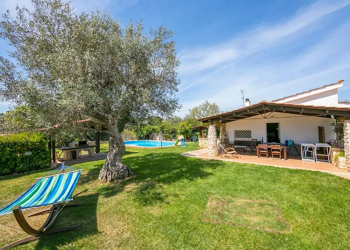 La Casa Sulla Roccia Trulli Pool - Happy * Монополи