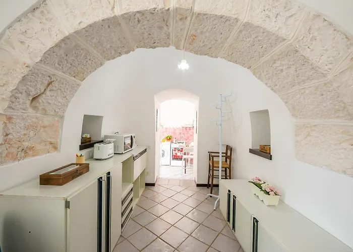 La Casa Sulla Roccia Trulli Pool - Happy Монополи