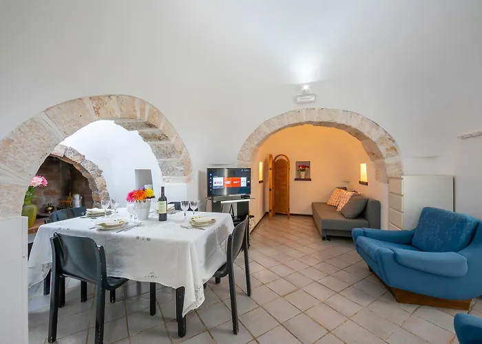 Дом отдыха La Casa Sulla Roccia Trulli Pool - Happy *