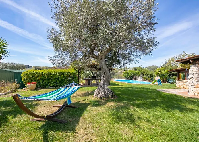 Дом отдыха La Casa Sulla Roccia Trulli Pool - Happy Монополи