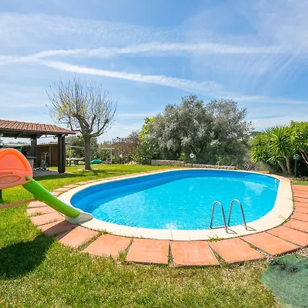 La Casa Sulla Roccia Trulli Pool - Happy בית נופש
