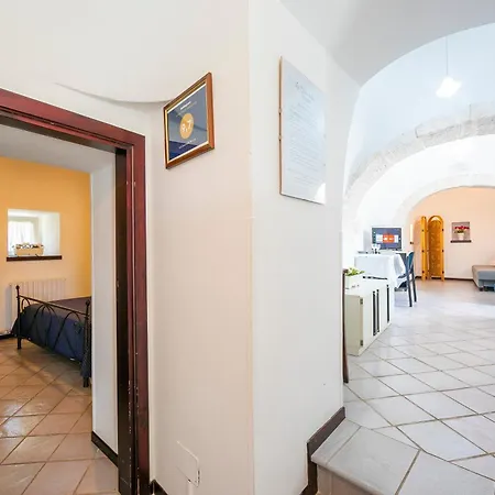 La Casa Sulla Roccia Trulli Pool - Happy בית נופש מונופולי