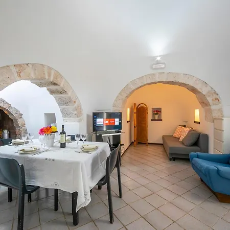 בית נופש La Casa Sulla Roccia Trulli Pool - Happy *