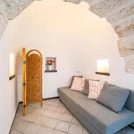 La Casa Sulla Roccia Trulli Pool - Happy